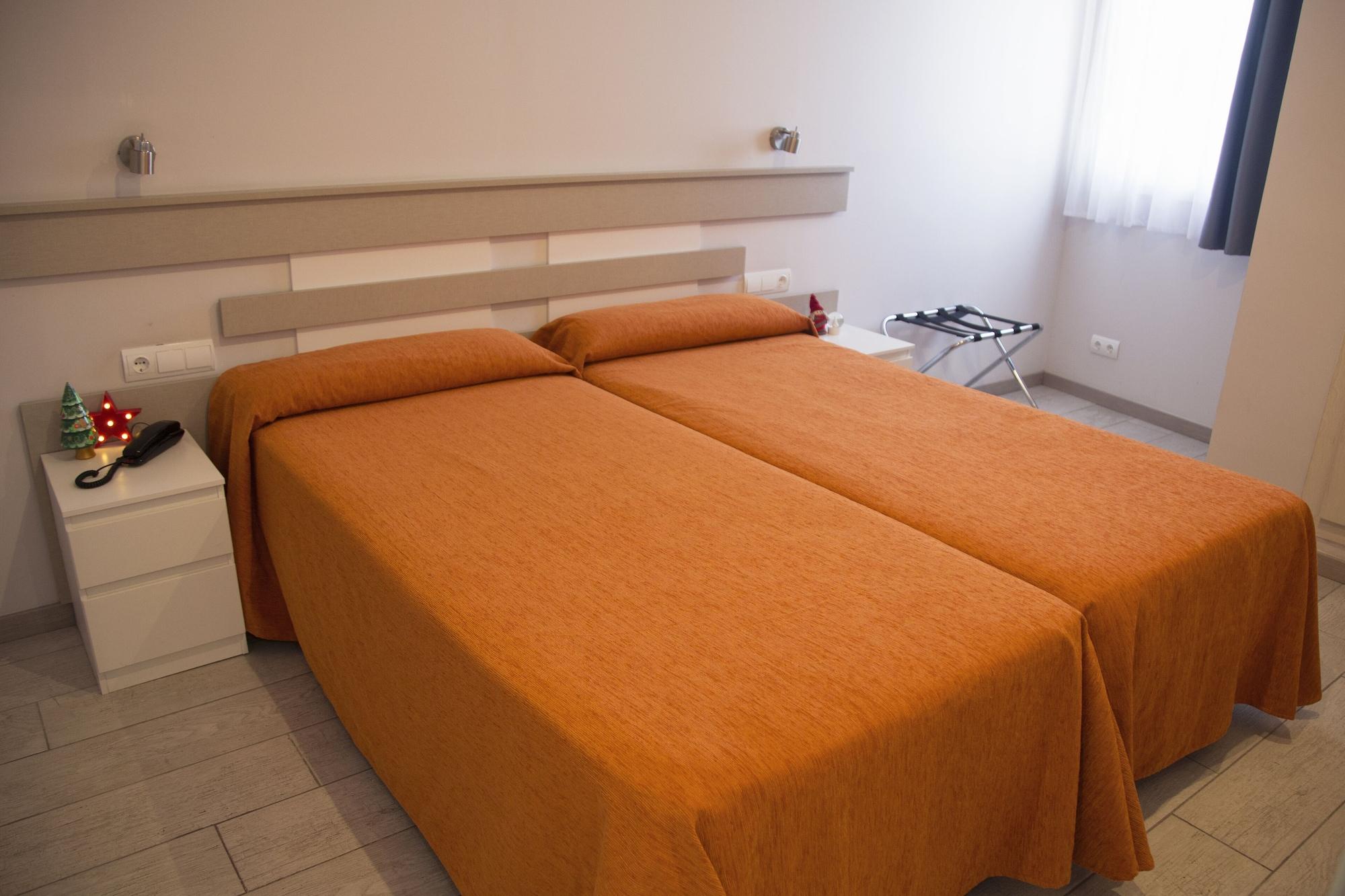 Apartamentos Comfort Calella Exterior photo